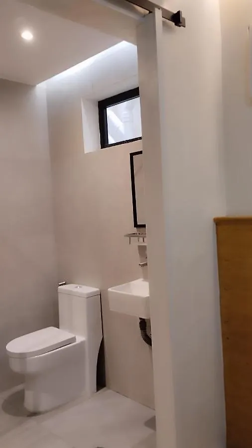 Hotel Aurora Suites Pasay