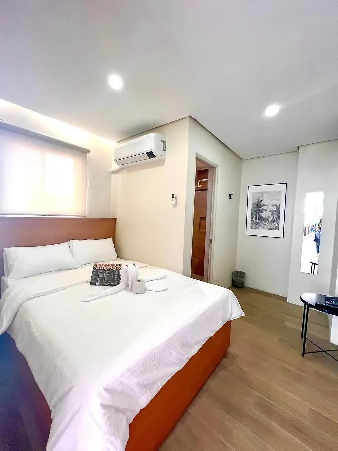 Aurora Suites Pasay Philippines